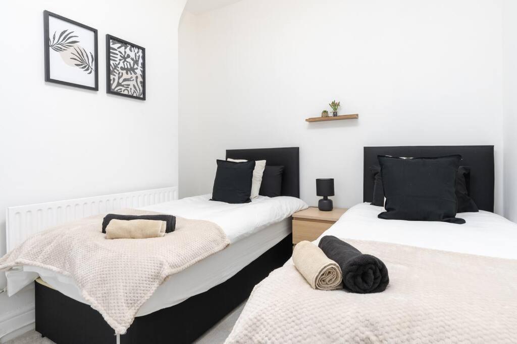 Liverpool 3 Bed House Exterior foto